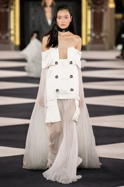 Look 81